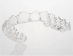 目立ちにくい装置で治療したい！